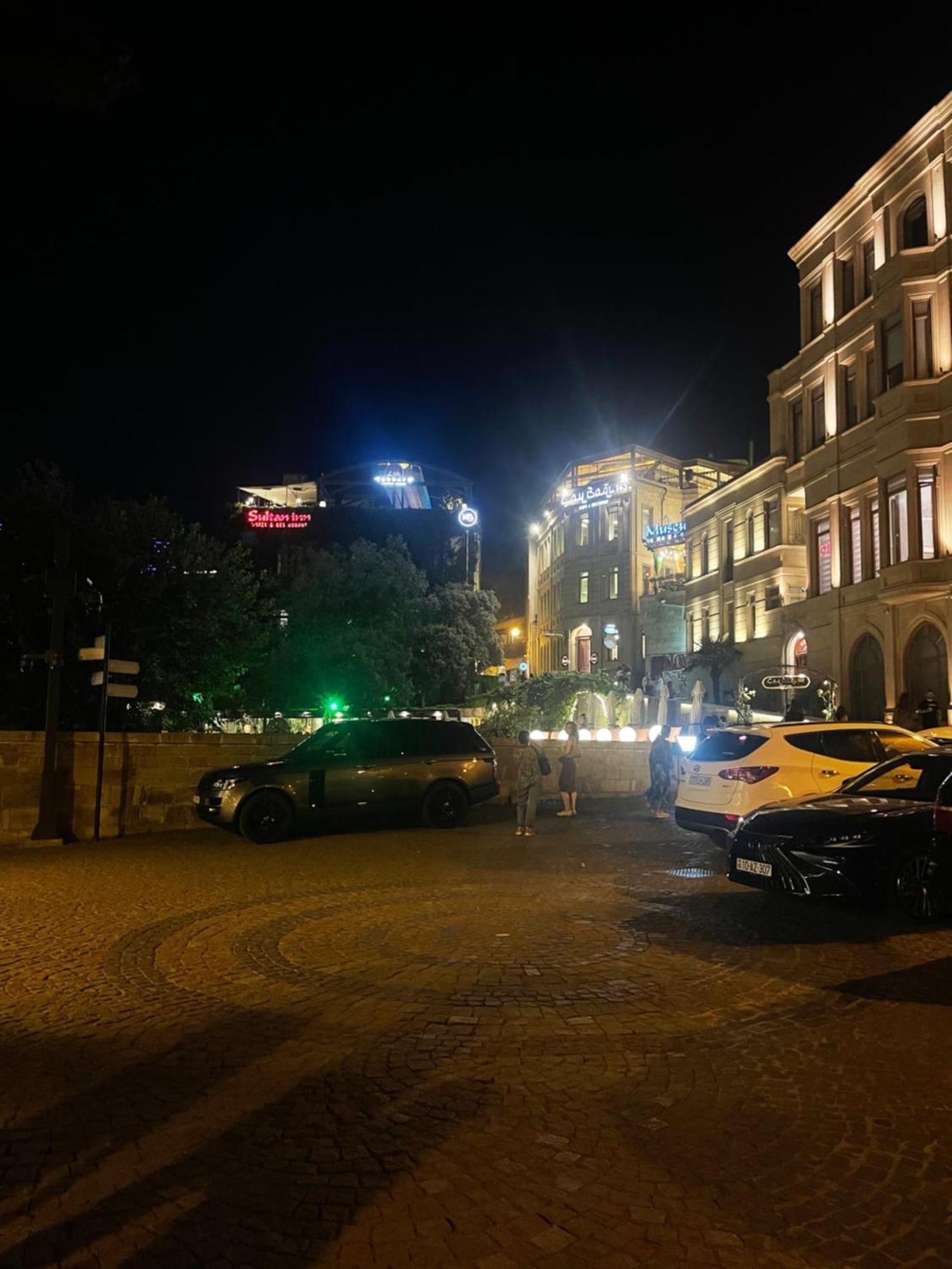 Cozy Old City Apartment Baku Ngoại thất bức ảnh
